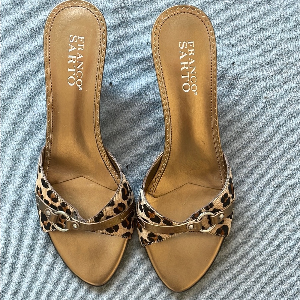 Franco Sarto Brown Tan Slide Sandals